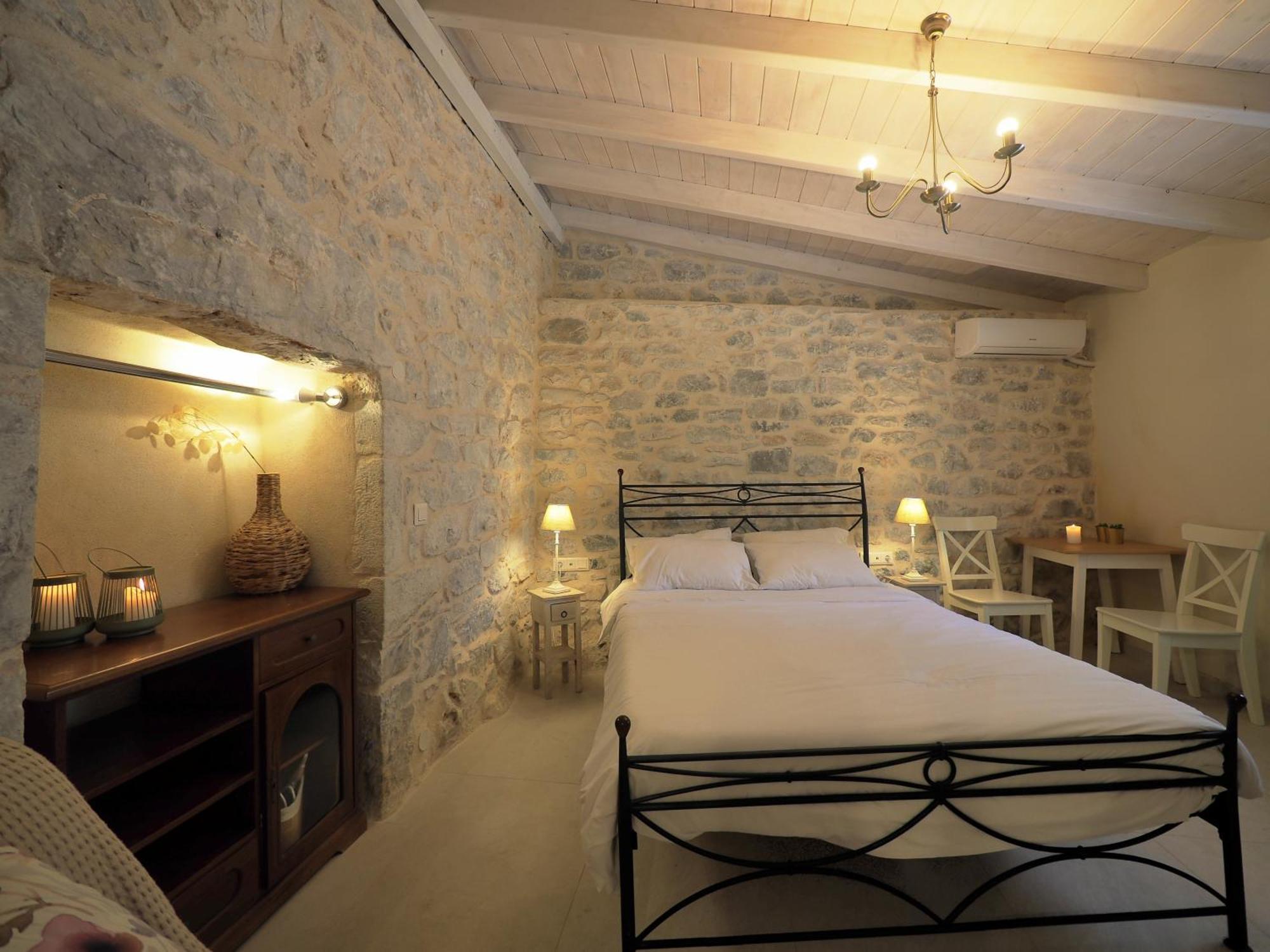Sophia Areopoli Guesthouse Екстер'єр фото