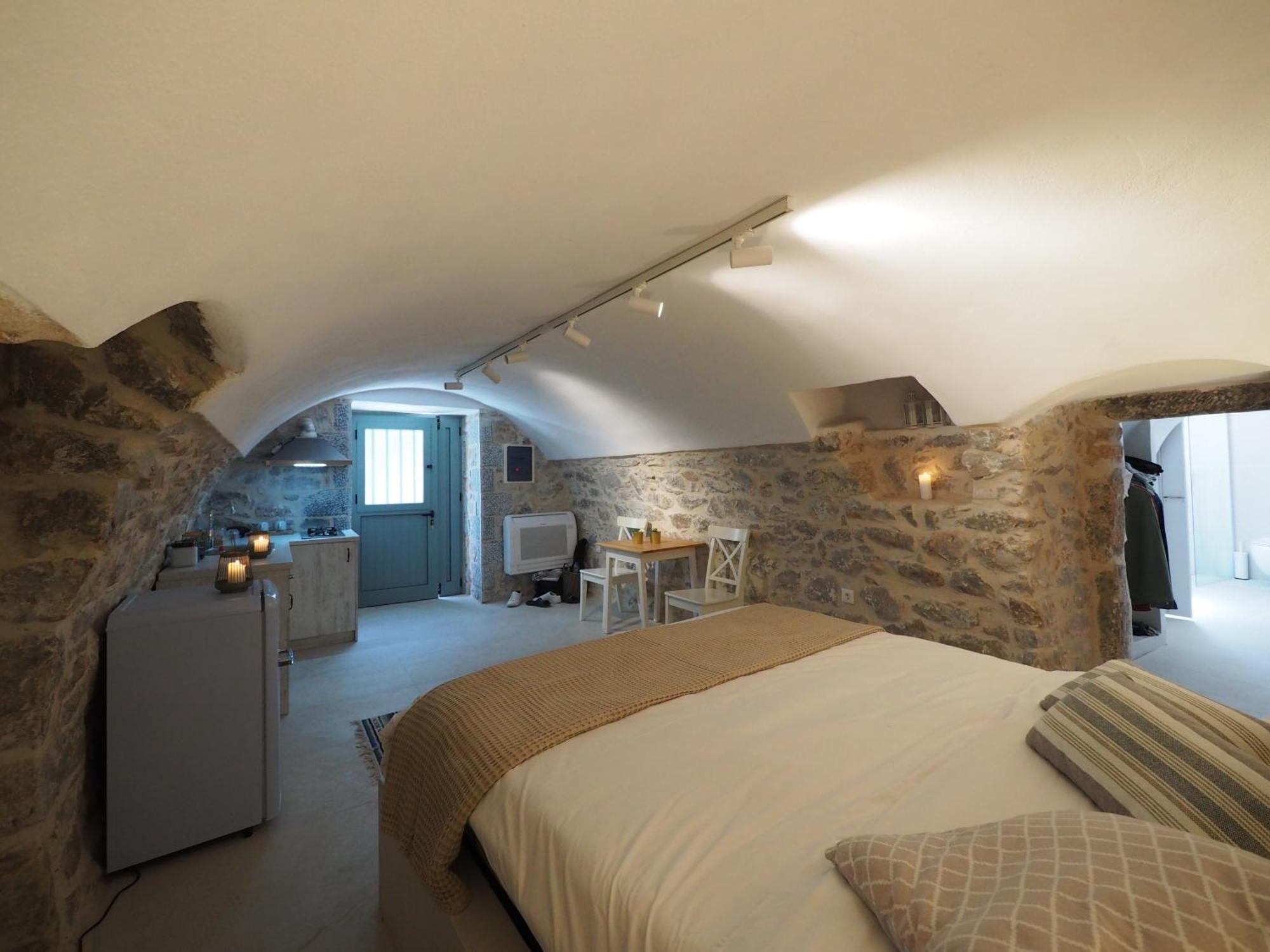 Sophia Areopoli Guesthouse Екстер'єр фото